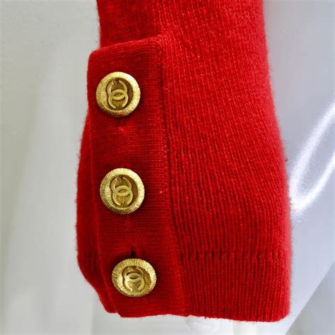 Chanel 90s Red Cashmere Cardigan For Sale at 1stDibs