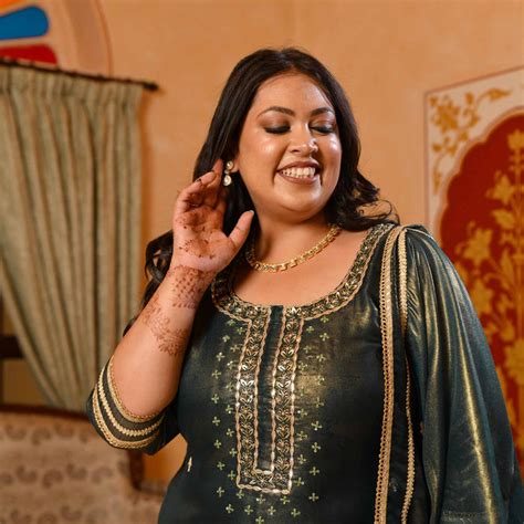 End of Season Sale - Upto 50% Off | Meera Plus Size