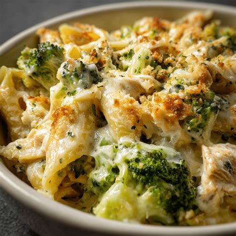 Chicken Broccoli Alfredo Bake