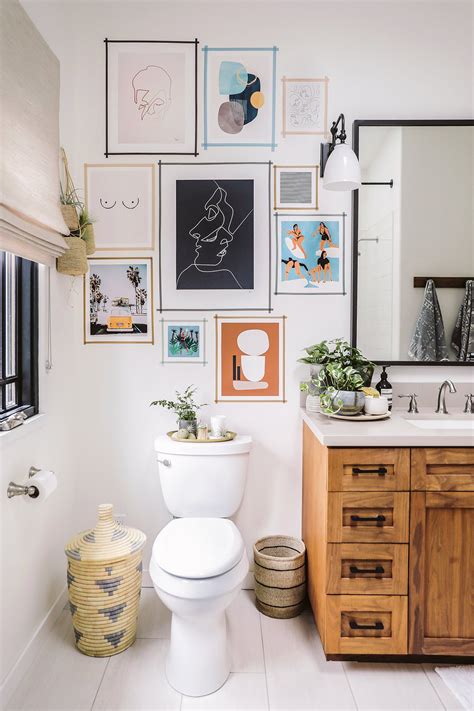 How do you decorate a bathroom? - Featured Image