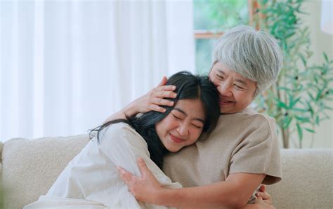 How The Home Caregiving Grant Helps Caregivers With Living Expenses ...