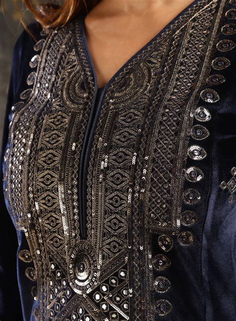 Navy Blue Embroidered Velvet Kurta Set for Women – Lakshita