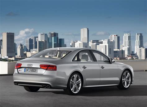 2013 Audi S8