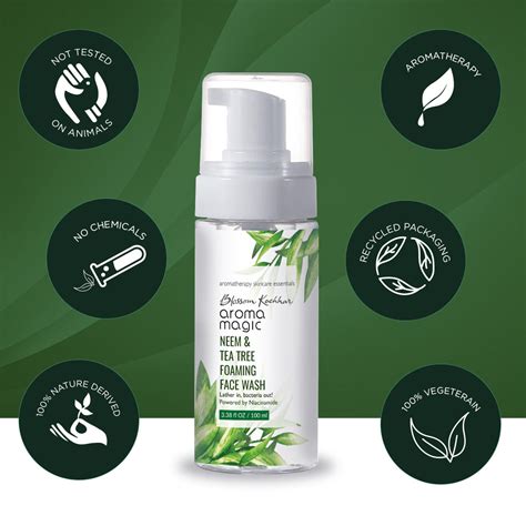 Buy Neem & Tea Tree Foaming Face Wash with Niacinamide