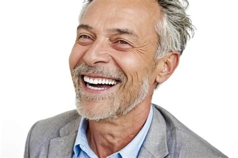 Basic Man Smiling 的图像结果