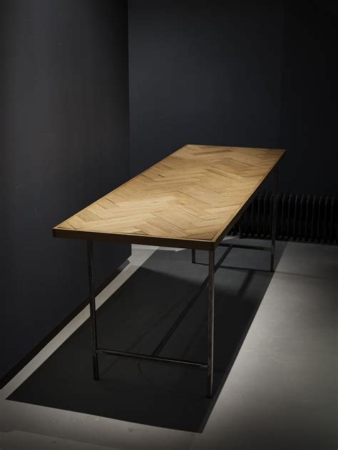 Fishbone Style Seating 的图像结果