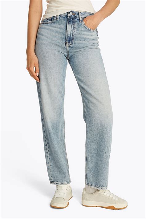 LAYLA REGULAR FIT STRAIGHT LEG JEANS LIGHT BLUE | Online Outlet | Otrium