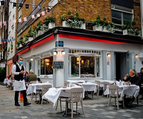 New Program Gives British Diners Half-Off Meals in August | Newsmax.com