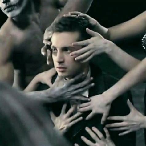 Wik Wik No Sensor 的图像结果