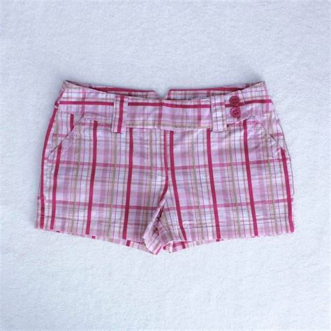 Y2K Pink Plaid Shorts A cute pair of pink plaid... - Depop | Clothes ...