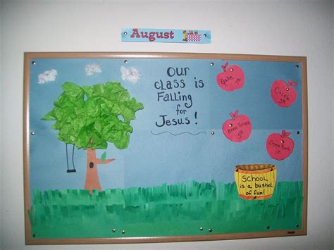 August Bulletin Board Ideas For Preschool - Design Talk