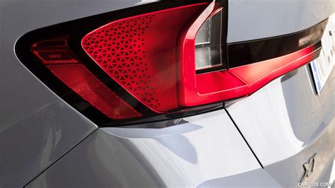 BMW X1 | 2023MY xDrive23i | Tail Light