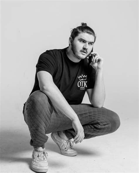 Jschlatt Real Name, Age, Height, Net Worth, Wife, Family, Bio