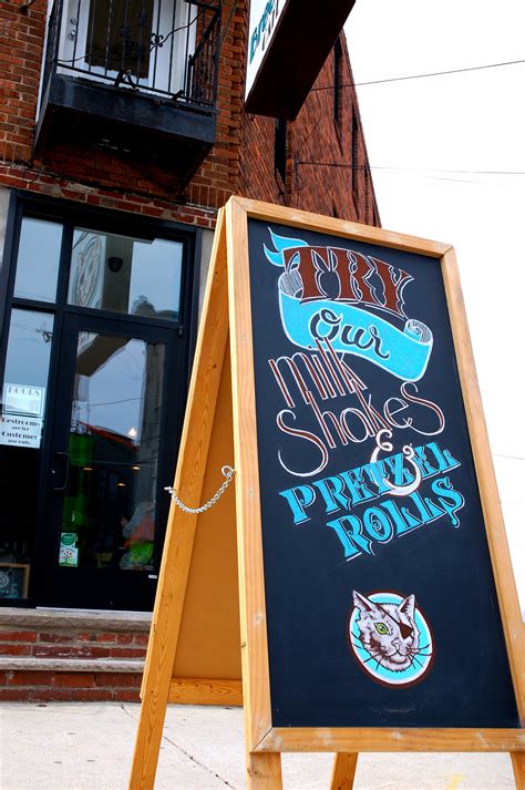 Custom Signs Drawing 的图像结果