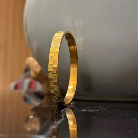 KWICKK INTERNATIONAL 24K Gold Platted Anti Tarnish Stainless Steel Kada ...