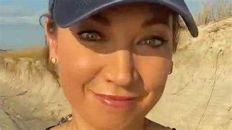 GMA's Ginger Zee stuns fans as meteorologist looks 'hot' in black tank ...