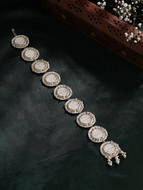 Priyaasi Pearl Design Choti