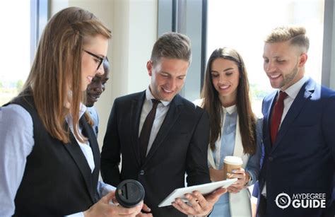 Associates Degree Computer 的图像结果