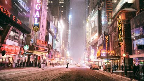 New york time square winter and road 4K wallpaper download