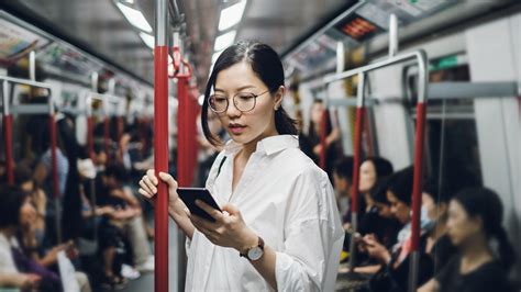 《2021新消费人群报告》发布，解读Y/Z世代消费特征差异_凤凰网商业_凤凰网