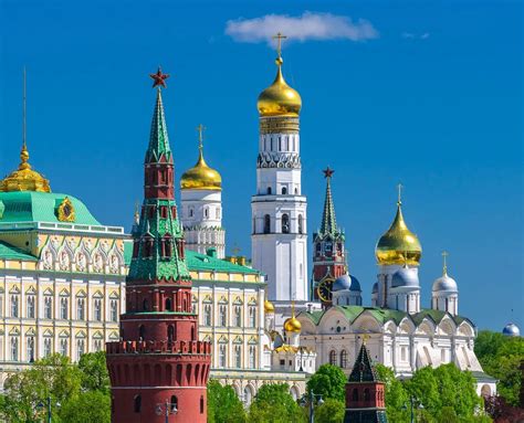 ММК(Музей Московского Кремля)