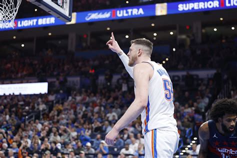 Isaiah Hartenstein: Isaiah Hartenstein compares on-court chemistry with ...