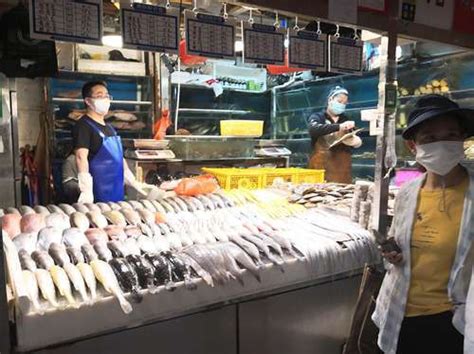 普吉岛海鲜篇之拉威Rawai海鲜市场_巴拉排行榜