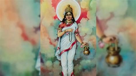 Navratri 2022 2nd Day Devi, Brahmacharini: Signifies Austerities ...