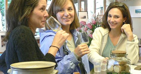 Auckland Wine Trail Tours | Activities & Day Trips in Auckland, New Zealand