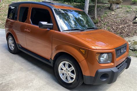 45k-Mile 2006 Honda Element EX-P 5-Speed for sale on BaT Auctions ...
