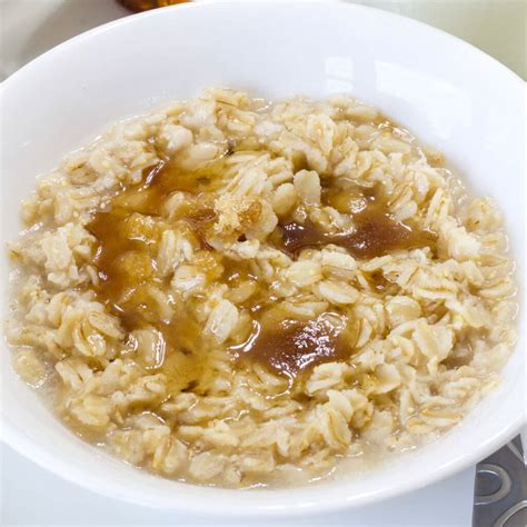 Copycat Quaker Maple Brown Sugar Oatmeal - Mindy's Cooking Obsession