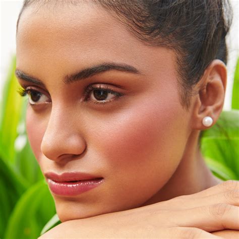 Buy Now Soul Sister - Berry Kiss Velvet Cream Magic Blush | Simply Nam