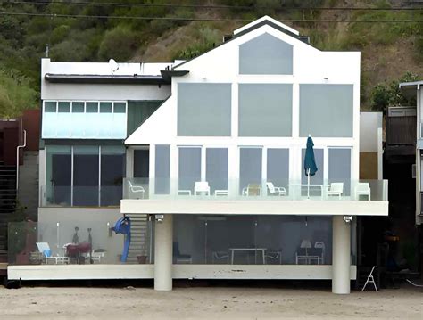 Adam Sandler’s House in Malibu, LA - Famous House