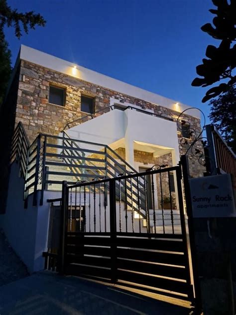 Sunny Rock Apartments - Asfendiou, Kos