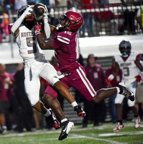 Prattville football opens renovated stadium, honors 1984 winners with rout