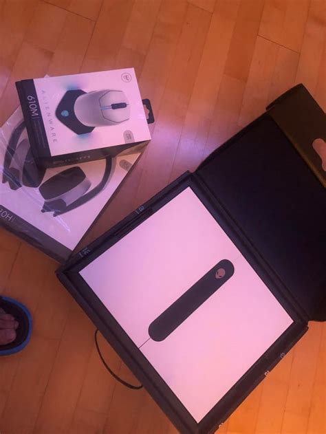 Alienware Orange Light Blinking 的图像结果