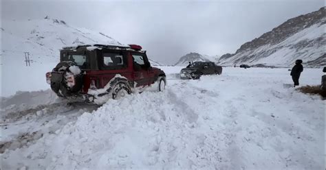 Stuck Mahindra Thar 4X4 SUVs show the importance of back up vehicles ...