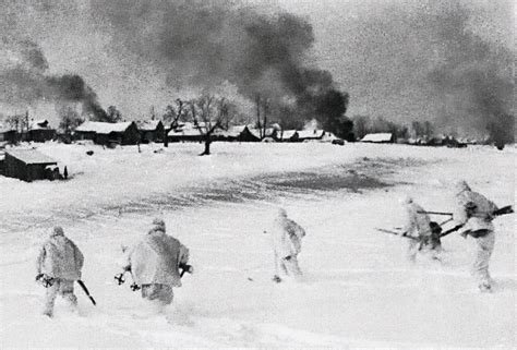 苏军能取得莫斯科保卫战的胜利击败德军，真的依靠寒冬吗_苏联