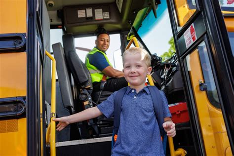 First Student Launches Six New Electric School Buses in Pennsylvaniafrom EPA Round One Funding ...