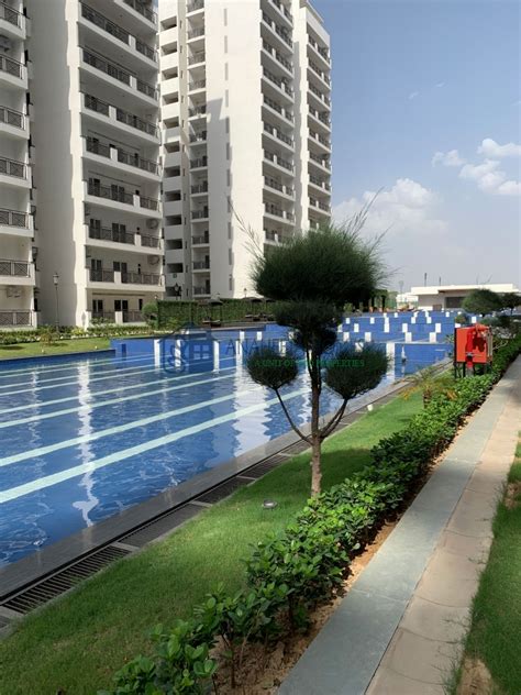 Aqua Front Towers By Cenral Park