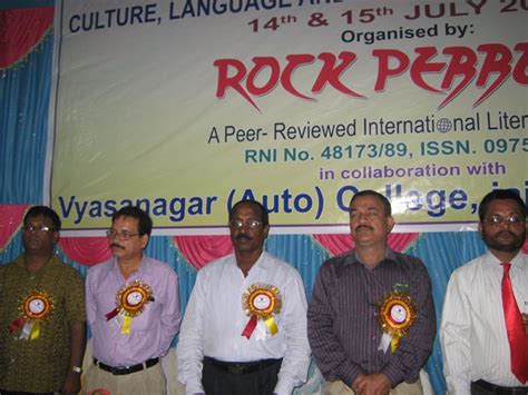 Rock Pebbles | Gallery