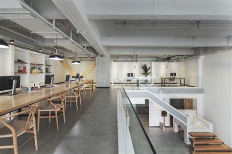 300平方loft风格办公室装修设计案例效果图_岚禾办公空间设计