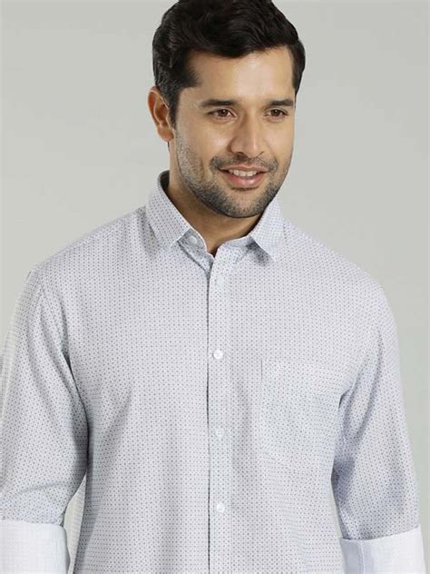 Buy Men Printed Full Sleeve Cotton Shirt Online | Indian Terrain