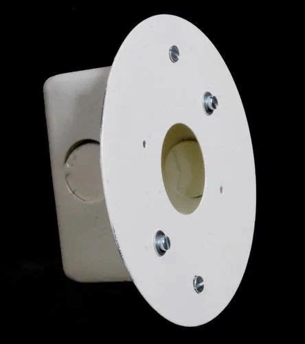 Junction Box - Junction Box Detector Base Trader - Retailer from Mumbai