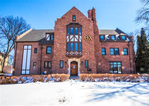 Phi | Theta Chi