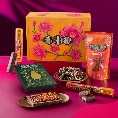 GIFT HAMPERS – Bombay Sweet Shop