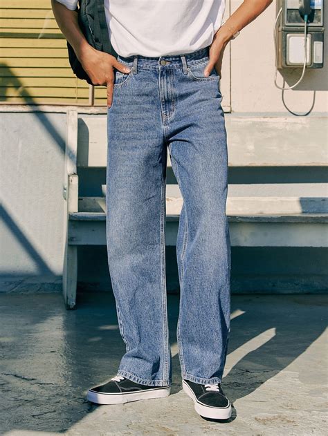 Amazing Man's jean's | Jeans outfit men, Mens fashion jeans, Straight ...