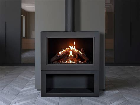 Ortal Wilderness Stand Alone Front 75 | Safe Home Fireplace