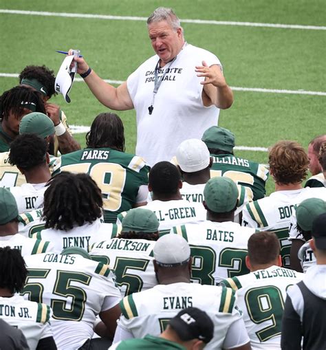 Charlotte 49ers 2024 football schedule features home games with East ...