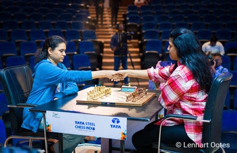 Tata Steel India 2022 Women Rapid R4-6: Humpy almost displaces ...
